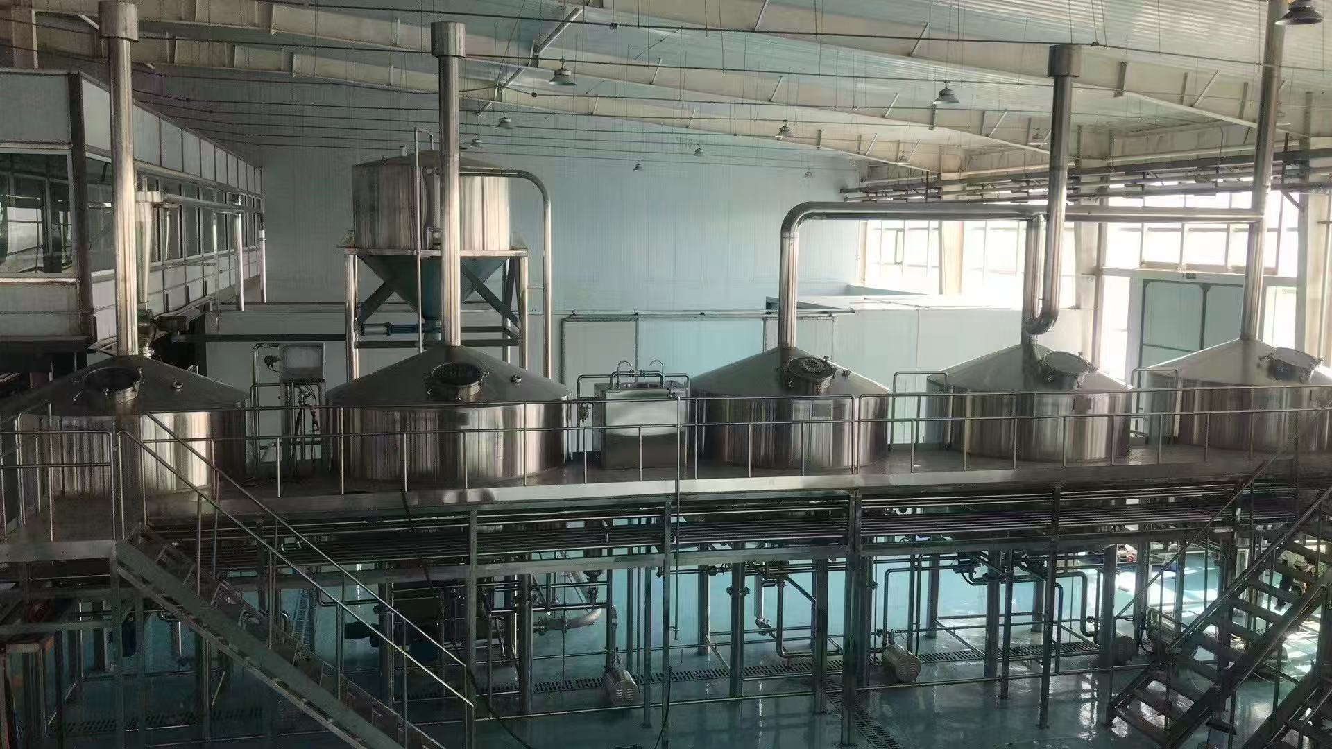 立山精酿啤酒设备厂—精酿啤酒设备主要生产工艺与核心技术